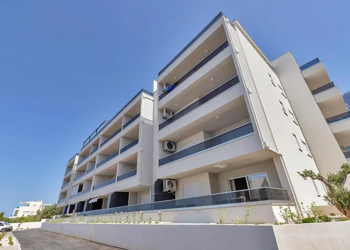 Il Mar - New Apartments With Garage